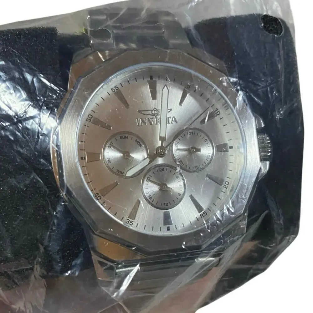 Invicta Men's 46843 Speedway Quartz Chronograph Silver Dial Watch